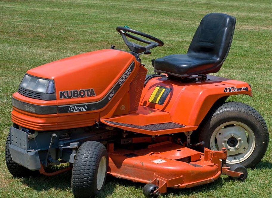 KUBOTA G1900 USZCZELKA GŁOWICY